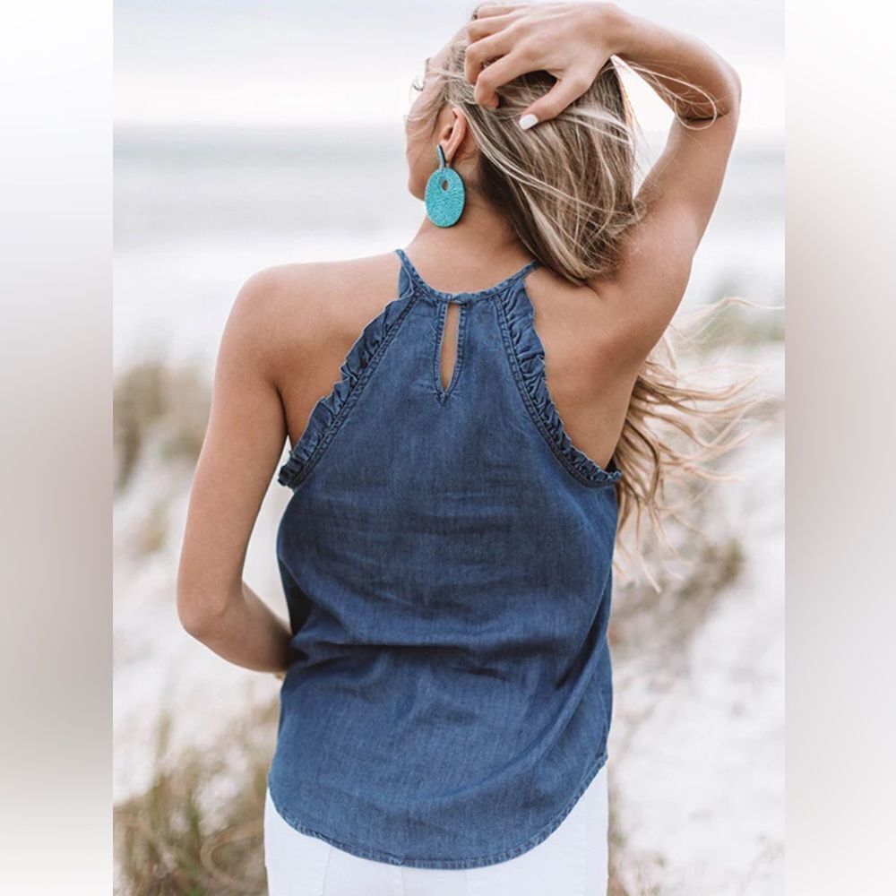 PARADISE POINT CHAMBRAY TANK✨ - Picture 5 of 11